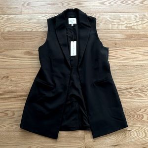 Sleeveless black blazer, extra small
